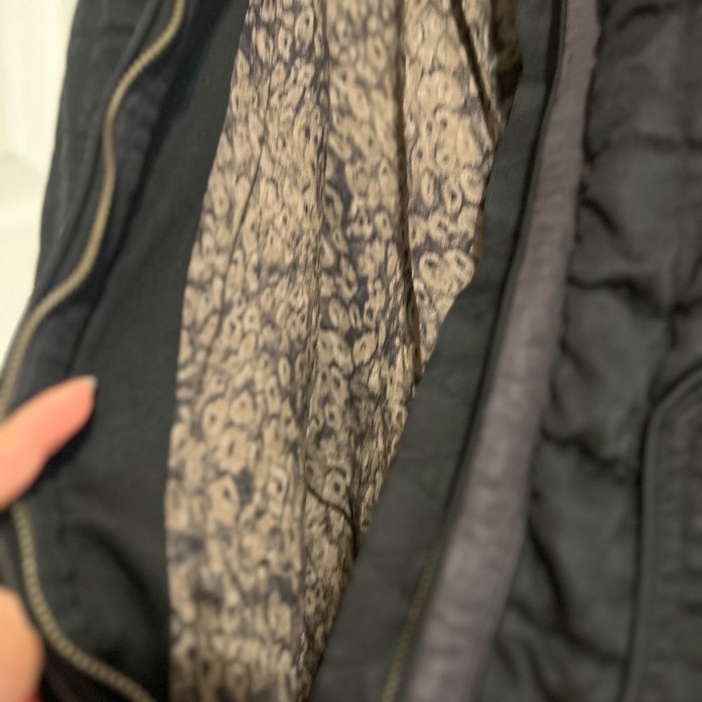 Aritzia Wilfred Dauphine jacket quilted lined - Picture 2 of 3